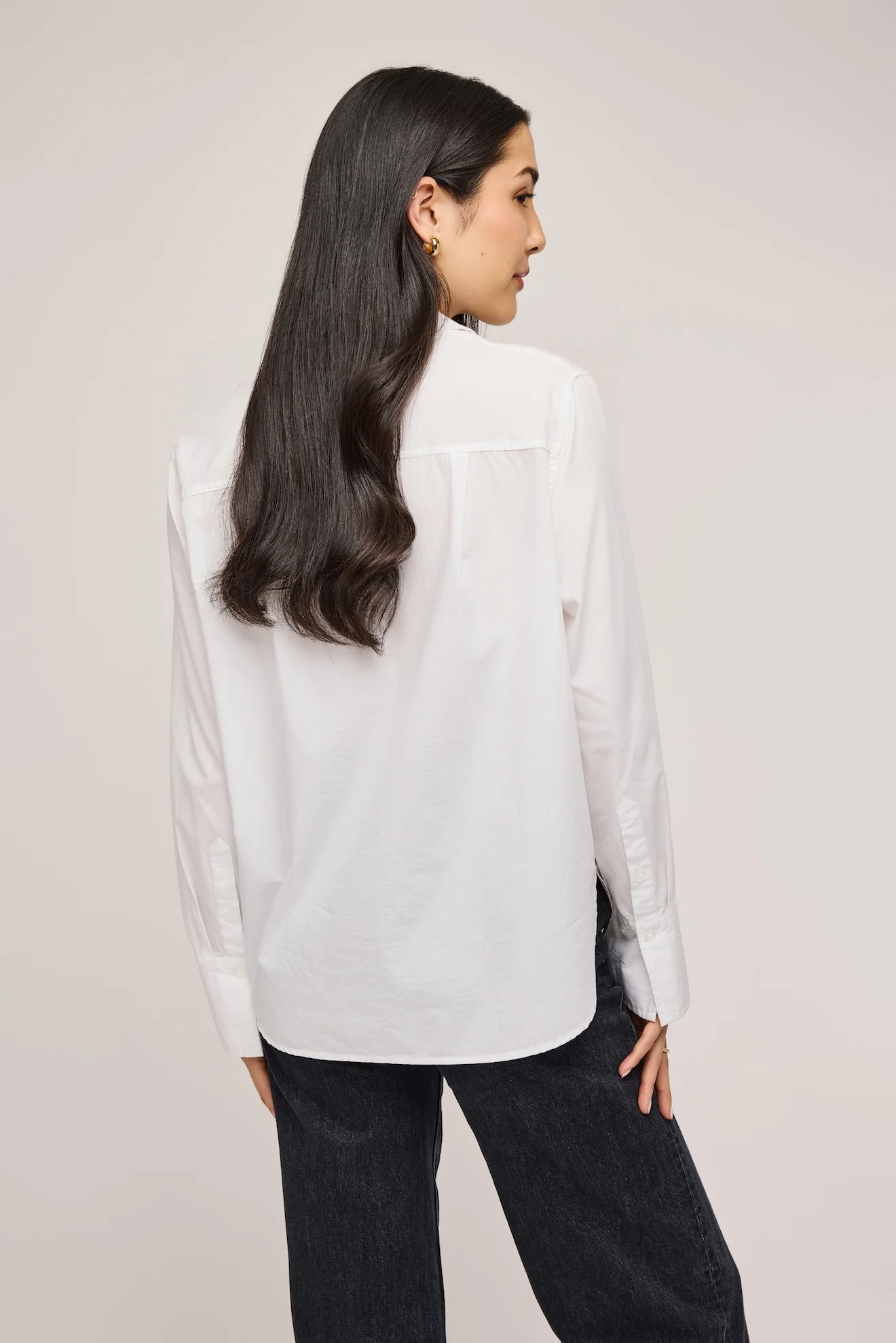 GF2408-2828_WHITE_6_5000x